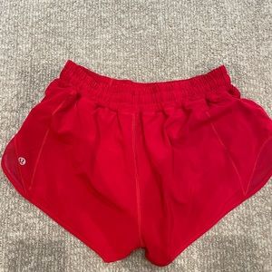 Lululemon Hotty Hot short